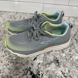 Women's US Size 9.5 Sketchers Max Cushion Elite‎ Galaxy Burst Grey